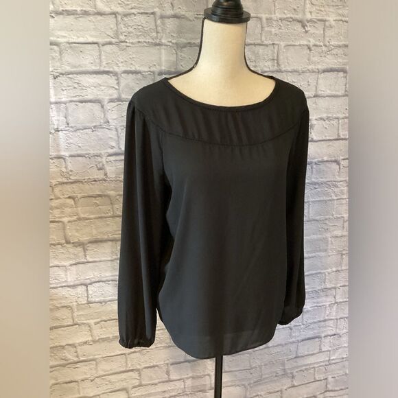 LOFT Black Blouse - Picture 2 of 5